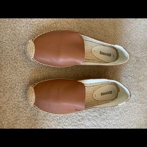 Soludos Leather Platform Smoking Slipper
